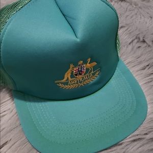 Vintage Australia seal kangaroo emu trucker hat